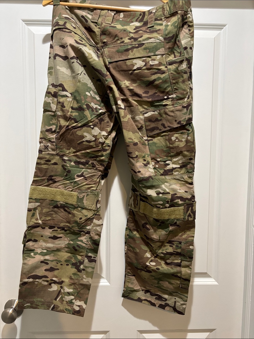 Men's Cargo Pants — Multicam Camouflage Utility Trousers 36x30 - Picture 4 of 6